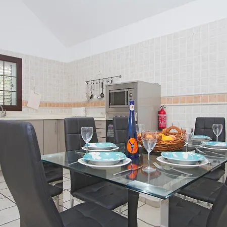 Villa Maria Carmen - 4 Bedrooms Ocean Views *